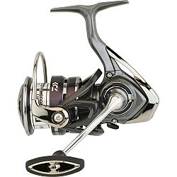 DAIWA Navijak na lov dravcov Exceler LT 3000 CXH .